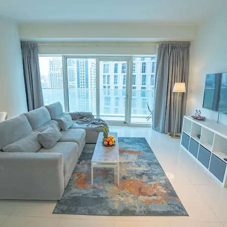 Aws Holiday Homes - Unique Views At Damac Heights Dubai Exterior photo