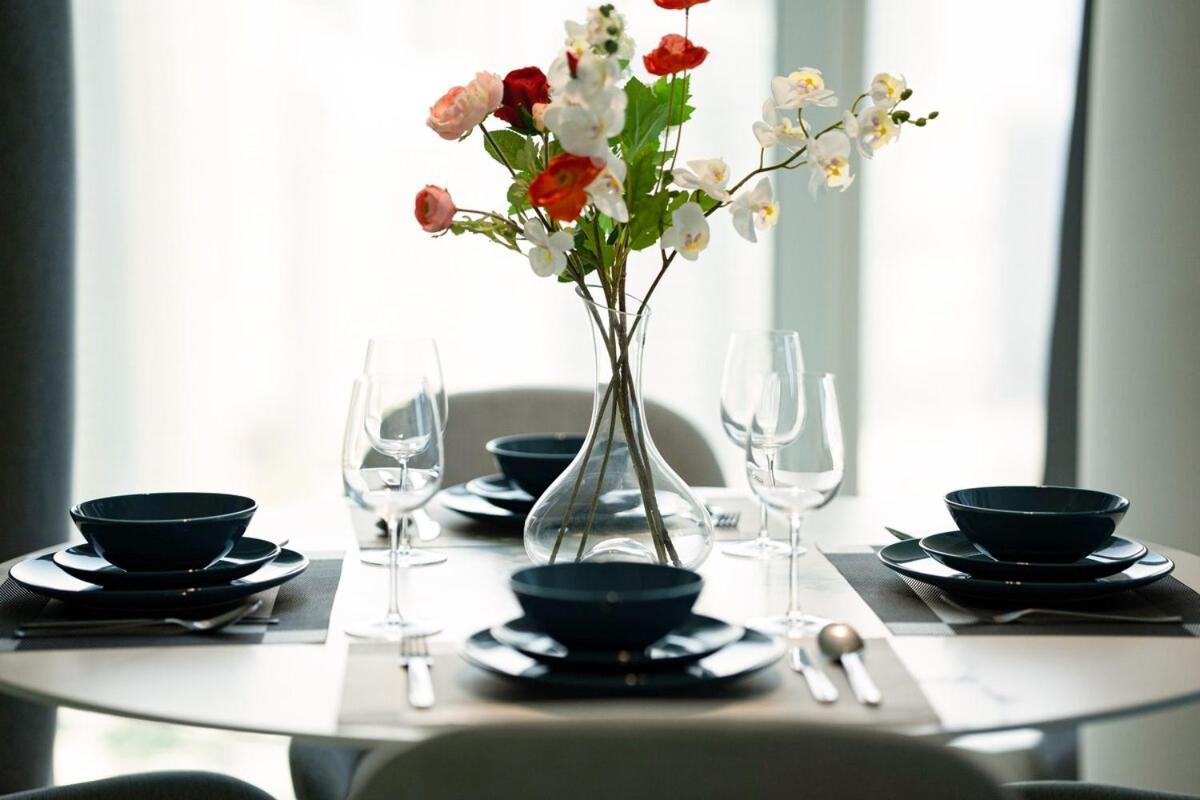 Aws Homes - Unique Views At Damac Heights شقة
