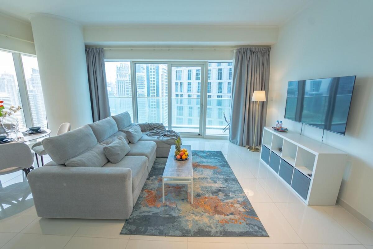 Apartment Aws Homes - Unique Views At Damac Heights Dubai