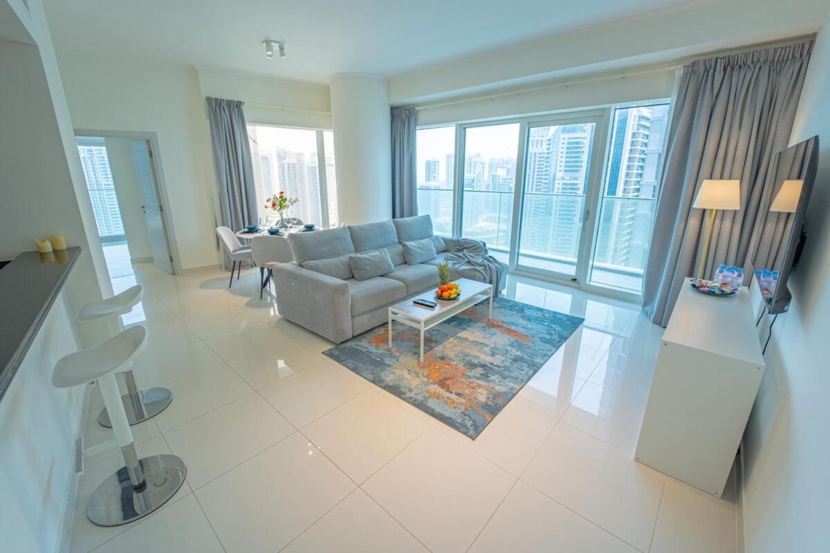 Apartment Aws Homes - Unique Views At Damac Heights Dubai