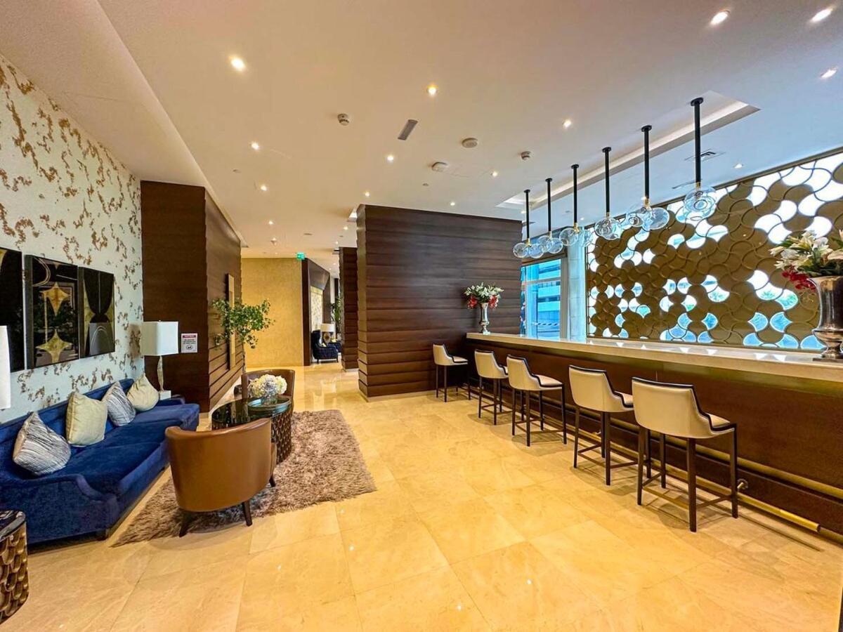 Apartment Aws Homes - Unique Views At Damac Heights Dubai